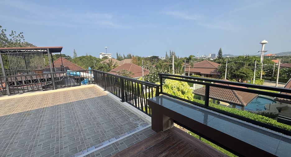 For rent 5 bedrooms villa in Hua Hin, Prachuap Khiri Khan