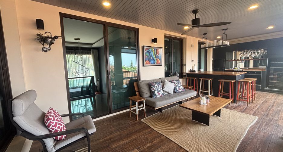 For rent 5 bedrooms villa in Hua Hin, Prachuap Khiri Khan