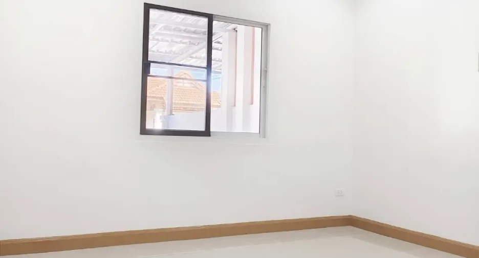 Casa en venta de 3 habitaciones en Ban Chang, Rayong