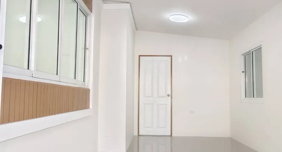 Casa en venta de 3 habitaciones en Ban Chang, Rayong