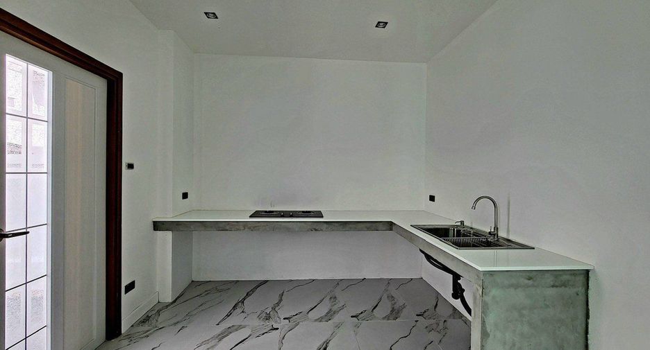 Reihenhaus zum Kauf mit 3 Zimmer in San Sai, Chiang Mai