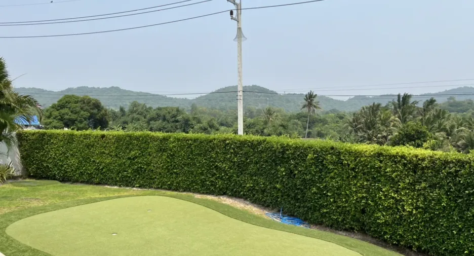 For sale and for rent 4 bedrooms villa in Hua Hin, Prachuap Khiri Khan