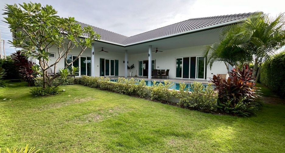 For sale 3 bedrooms villa in Hua Hin, Prachuap Khiri Khan
