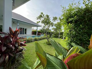 Villa zum Kauf mit 3 Zimmer in Hua Hin, Prachuap Khiri Khan