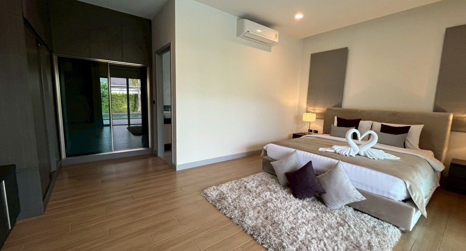For sale 3 bedrooms villa in Hua Hin, Prachuap Khiri Khan