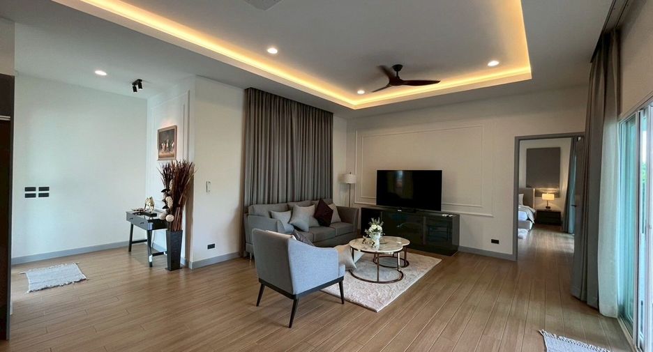 For sale 3 bedrooms villa in Hua Hin, Prachuap Khiri Khan