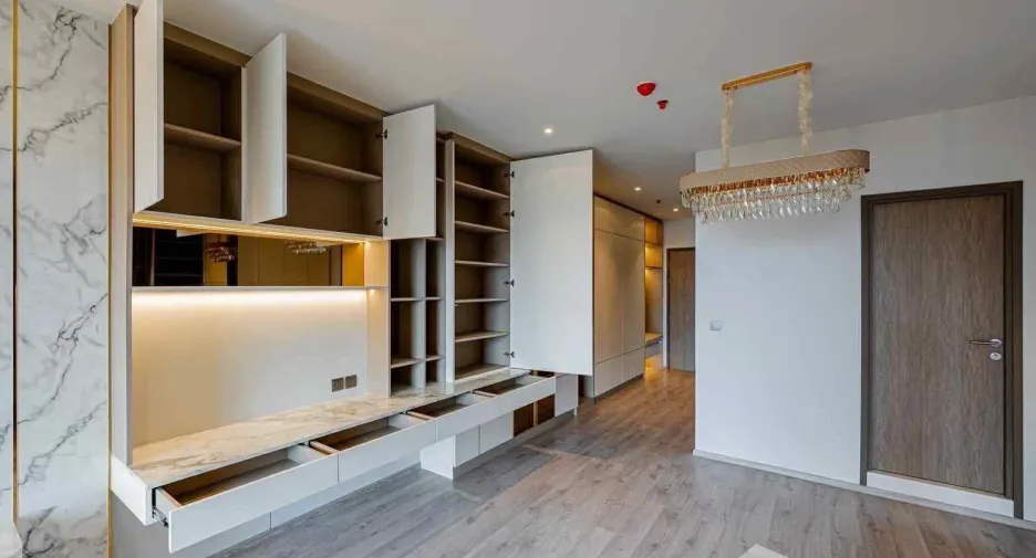 For sale 2 bedrooms condo in Watthana, Bangkok