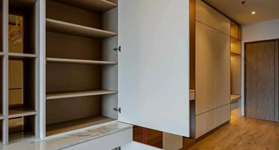 For sale 2 bedrooms condo in Watthana, Bangkok