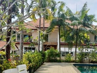 For sale 36 bedrooms villa in Mueang Phuket, Phuket