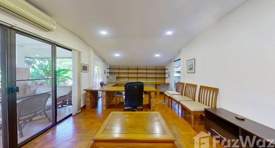 For sale and for rent 4 bedrooms house in Mueang Chiang Mai, Chiang Mai