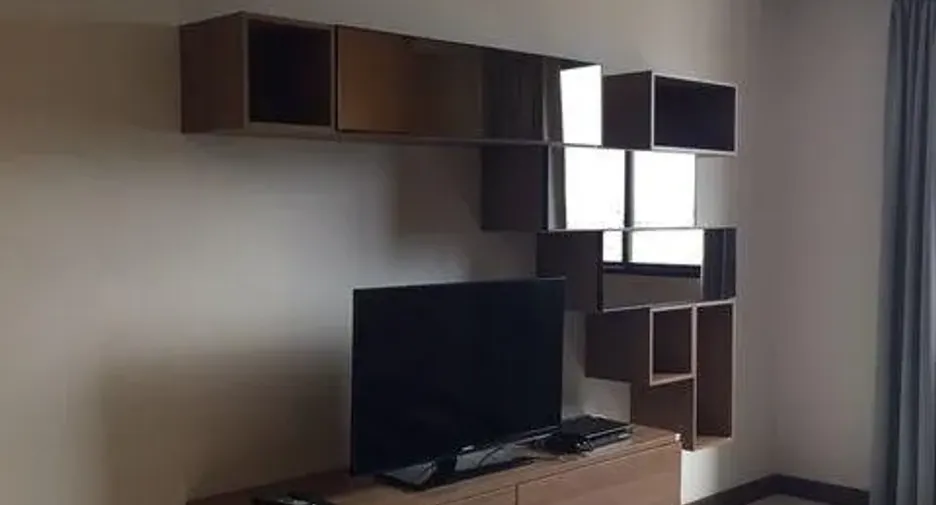 For sale 1 bed condo in Watthana, Bangkok