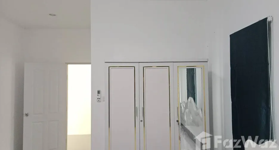 Casa en venta de 2 habitaciones en Nikhom Phatthana, Rayong
