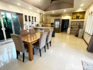 Villa en venta de 3 habitaciones en Mueang Phuket, Phuket