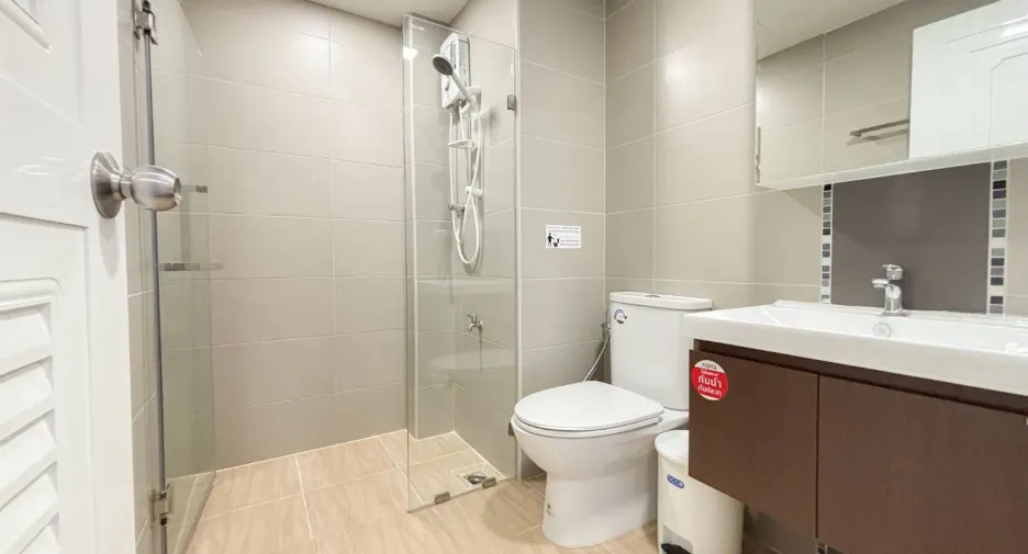 For sale 2 ベッドルーム condo in Hua Hin, Prachuap Khiri Khan
