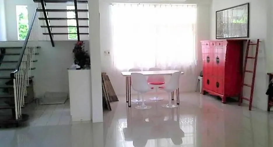 Villa zum Kauf mit 6 Zimmer in Watthana, Bangkok