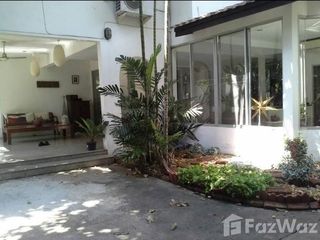 À vendre 6 chambres villa à Watthana, Bangkok