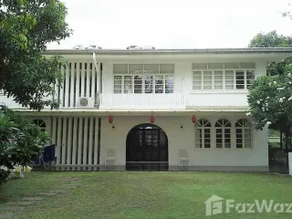 À vendre 6 chambres villa à Watthana, Bangkok