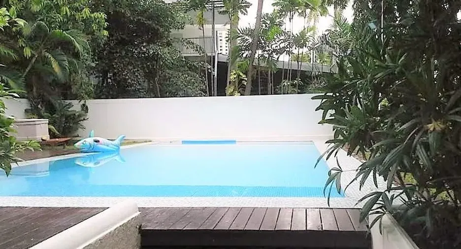 Villa zum Kauf mit 6 Zimmer in Watthana, Bangkok