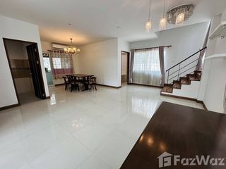 À louer 4 chambres maison à Mueang Chiang Mai, Chiang Mai