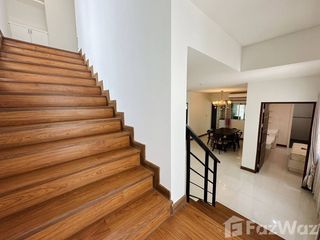 À louer 4 chambres maison à Mueang Chiang Mai, Chiang Mai