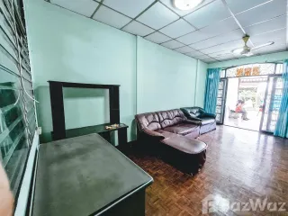 À louer 2 chambres maison à Bang Lamung, Chonburi