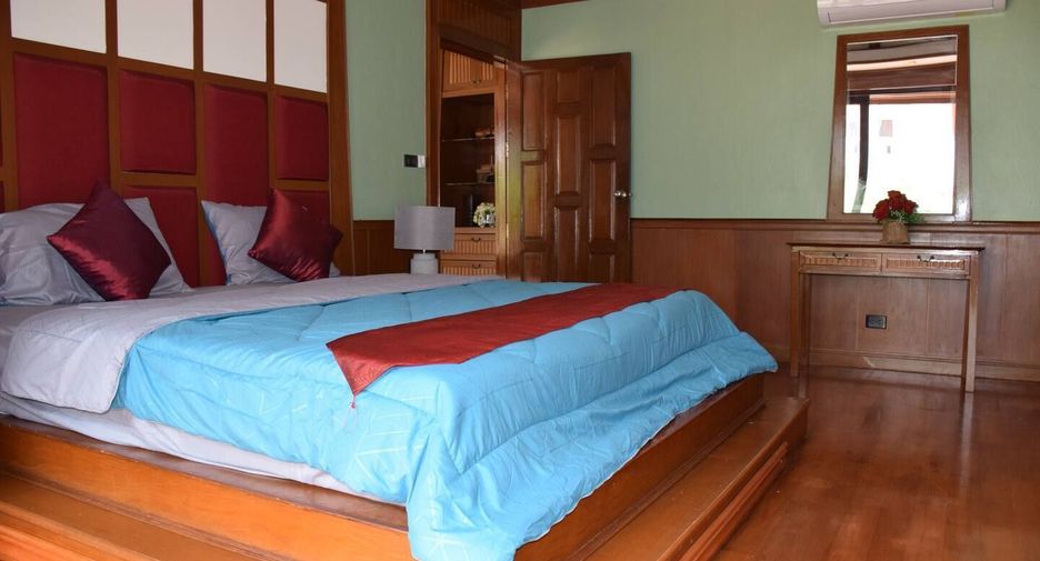 For sale 4 ベッドルーム villa in Mueang Phuket, Phuket