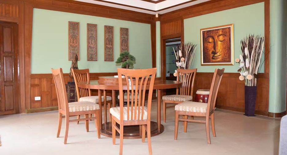 For sale 4 ベッドルーム villa in Mueang Phuket, Phuket