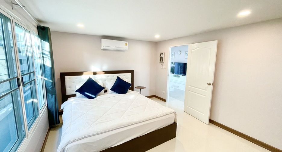À vendre et à louer 5 chambres maison à San Sai, Chiang Mai