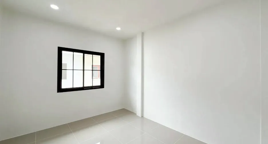 For sale 3 bedrooms townhouse in Mueang Phuket, Phuket