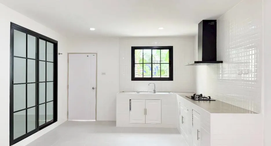 For sale 3 bedrooms townhouse in Mueang Phuket, Phuket