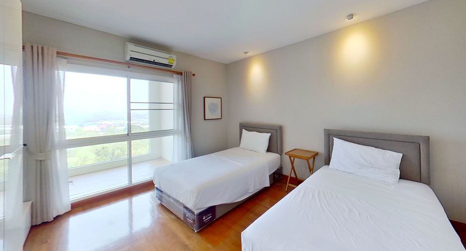 For rent 3 bedrooms condo in Hua Hin, Prachuap Khiri Khan