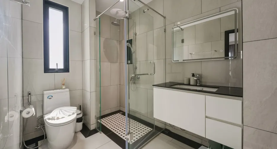 For sale 3 bedrooms condo in Thalang, Phuket