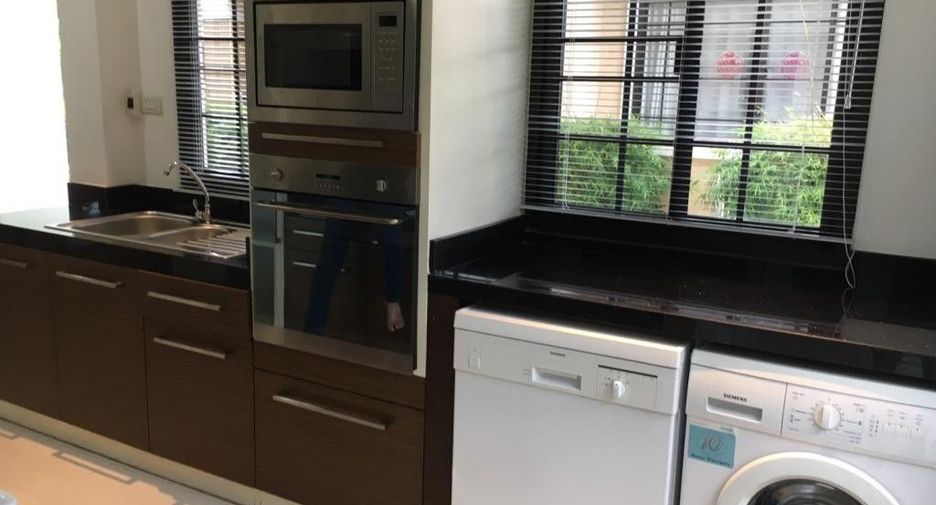 出售 4 卧室 独立屋 在 Saraphi, Chiang Mai