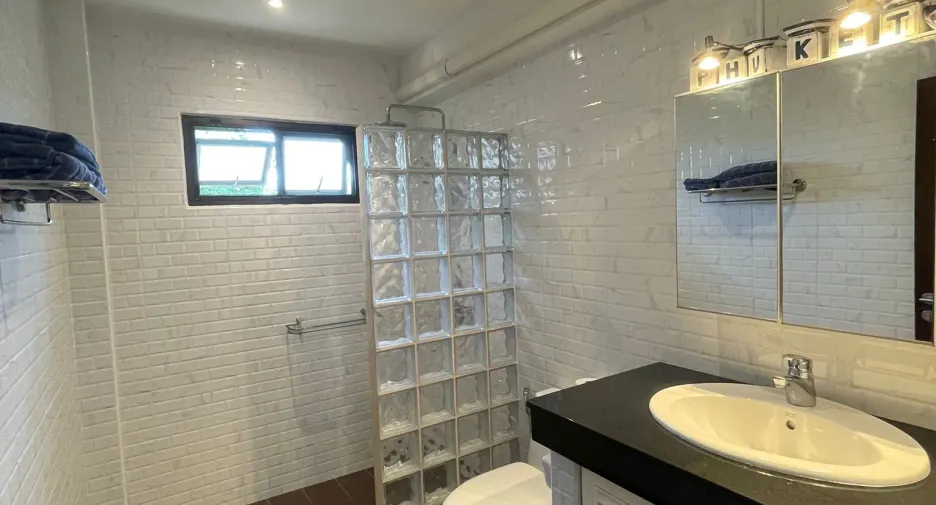 For rent 3 bedrooms villa in Thalang, Phuket