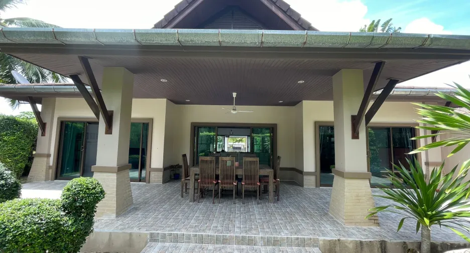 For rent 3 bedrooms villa in Thalang, Phuket