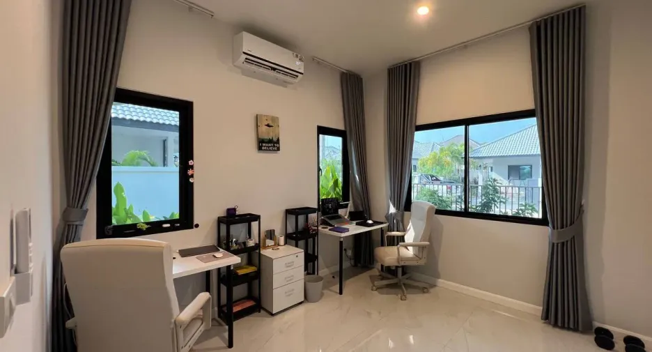 For sale 3 bedrooms house in Bang Lamung, Chonburi