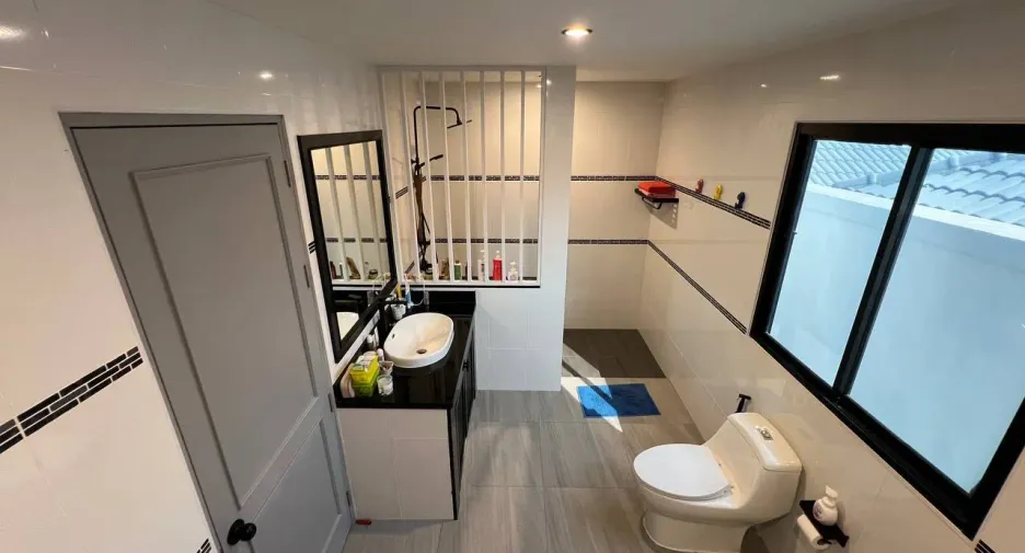 For sale 3 bedrooms house in Bang Lamung, Chonburi