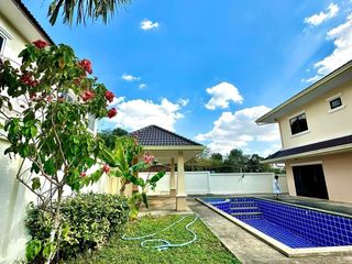À vendre 5 chambres villa à Bang Lamung, Chonburi