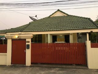 For Rent 2 Bedroom House In Bang Lamung, Chonburi