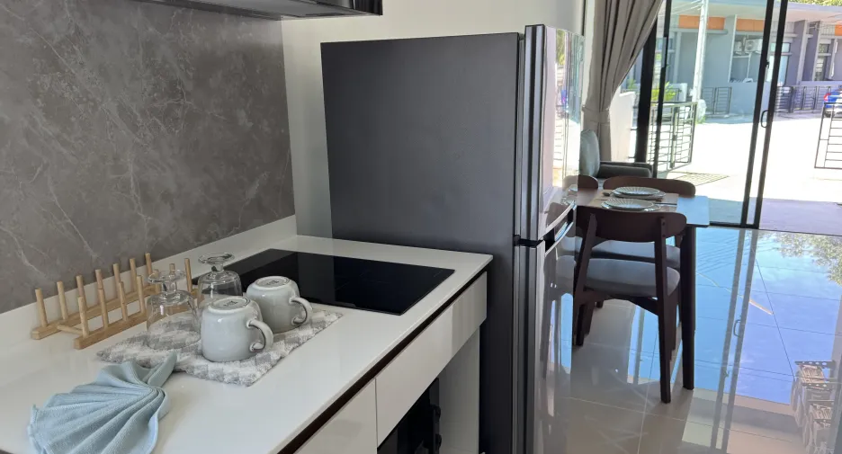 For rent 2 bedrooms townhouse in Thalang, Phuket