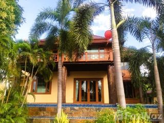 出售 4 卧室 独立屋 在 Mae Rim, Chiang Mai