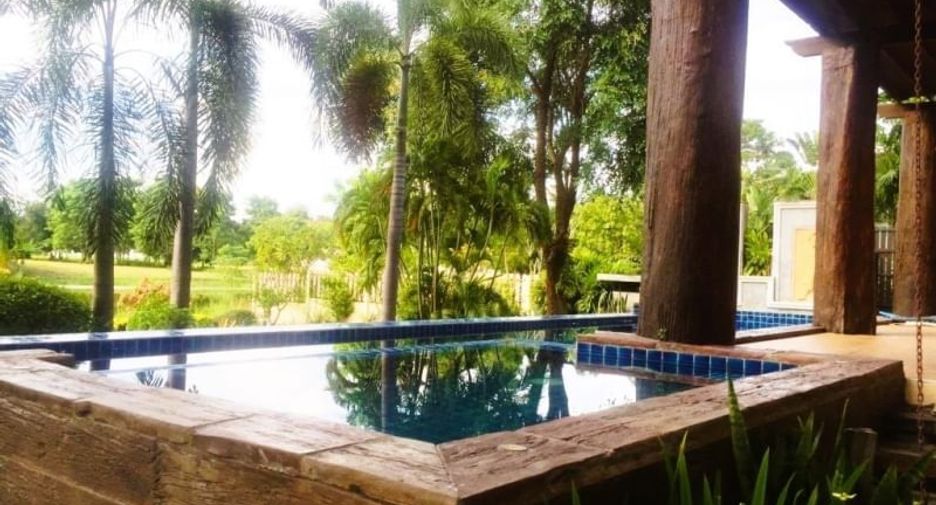 For sale 4 ベッドルーム house in Mae Rim, Chiang Mai