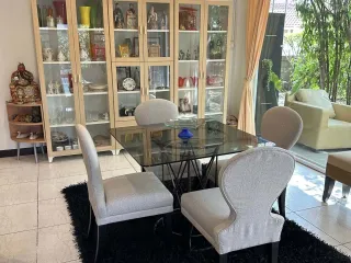 Casa en venta de 4 habitaciones en Bang Kapi, Bangkok