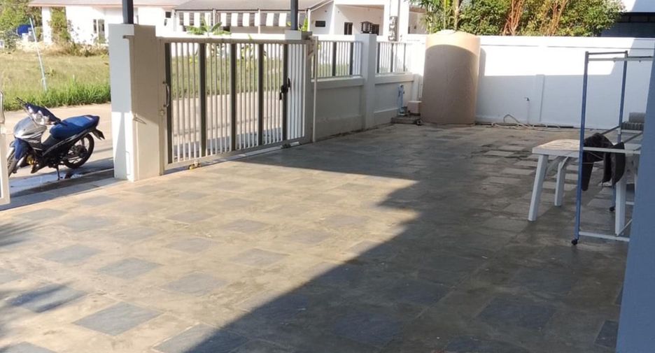 For rent 3 bedrooms villa in Hua Hin, Prachuap Khiri Khan