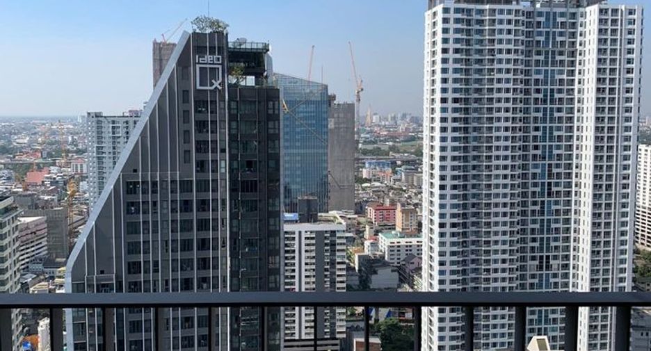 À vendre studio condo à Pathum Wan, Bangkok