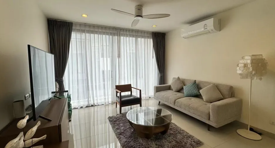 For sale 5 bedrooms villa in Thalang, Phuket