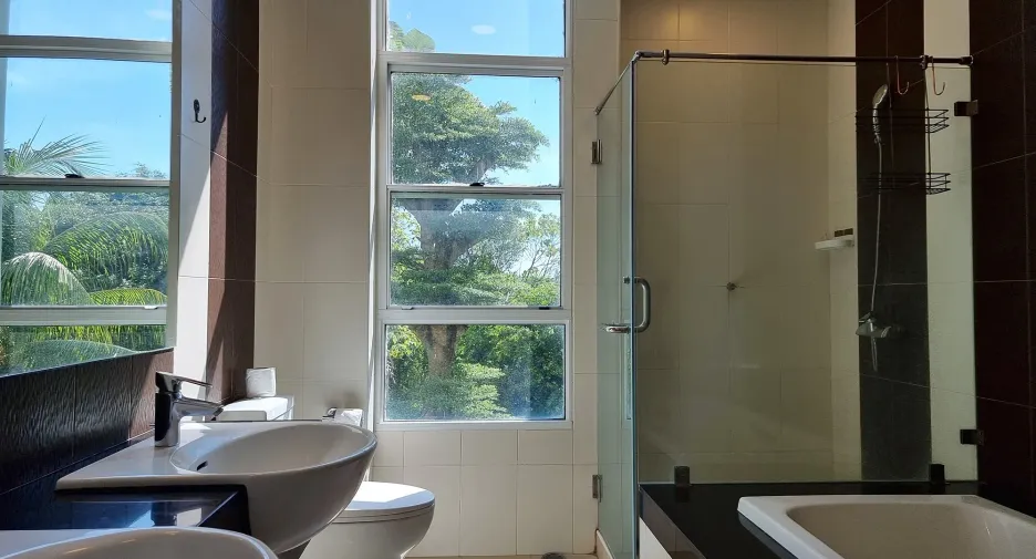 For sale 3 bedrooms condo in Mueang Phuket, Phuket