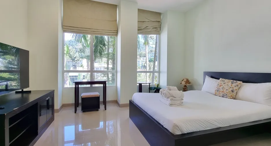 For sale 3 bedrooms condo in Mueang Phuket, Phuket