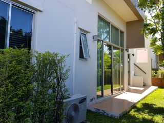 Casa en venta y en alquiler de 2 habitaciones en Cha Am, Phetchaburi