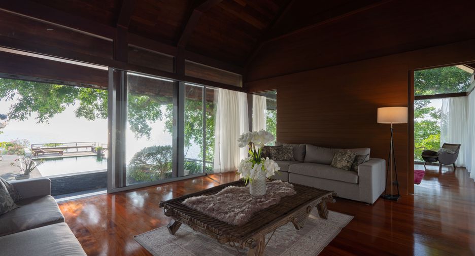 For rent 5 bedrooms villa in Thalang, Phuket